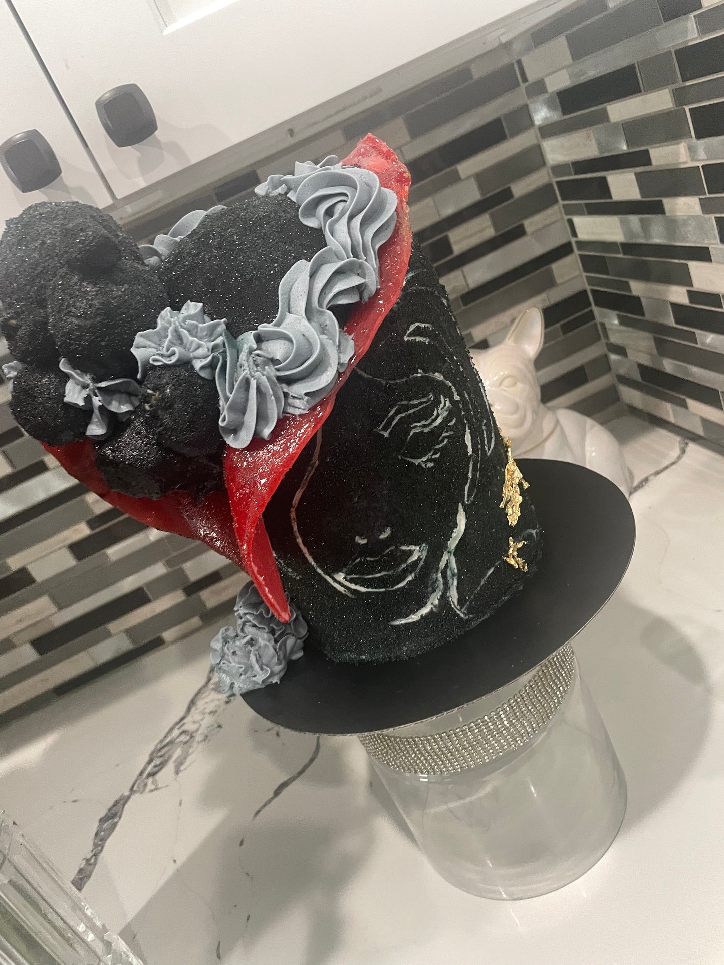 Lady with Hat Cake