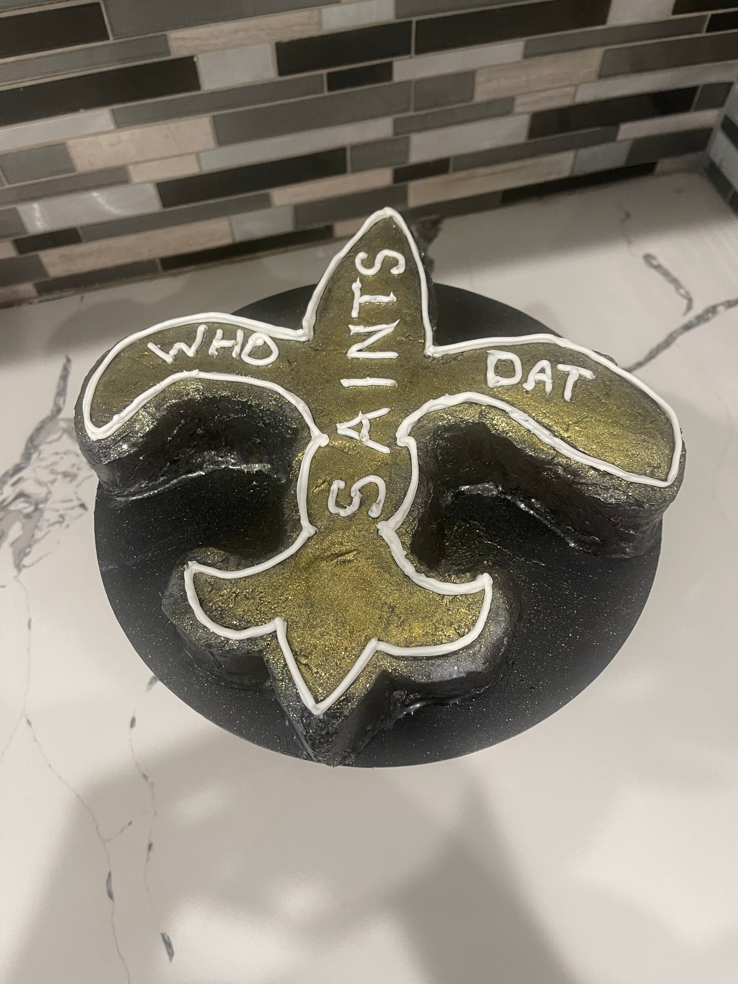 10” Signature Saints Cake - 1 Layer