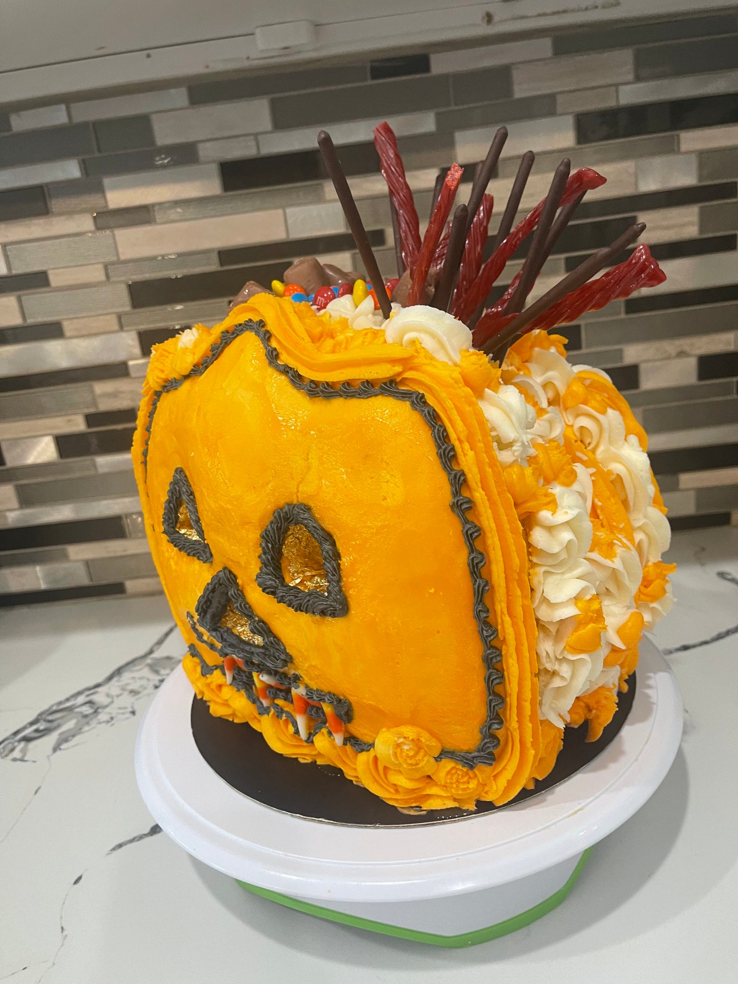 Halloween Pumpkin Cake