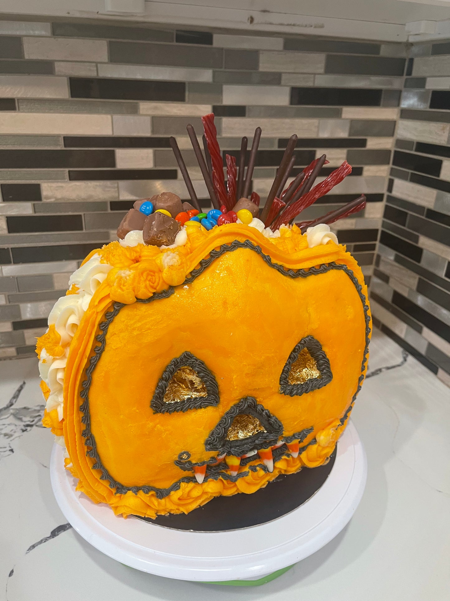 Halloween Pumpkin Cake